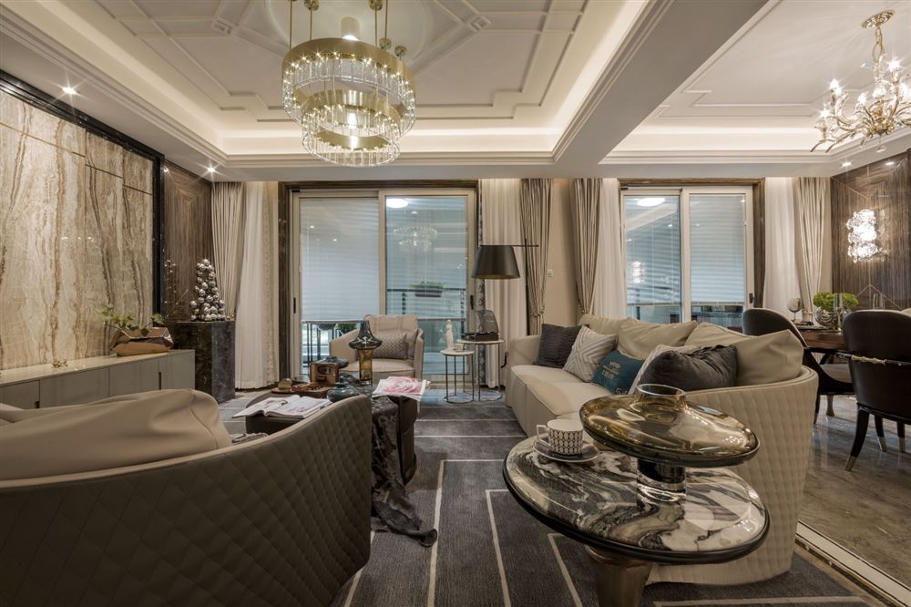 佛山市招商曦岸輕奢風格四居室裝修案例