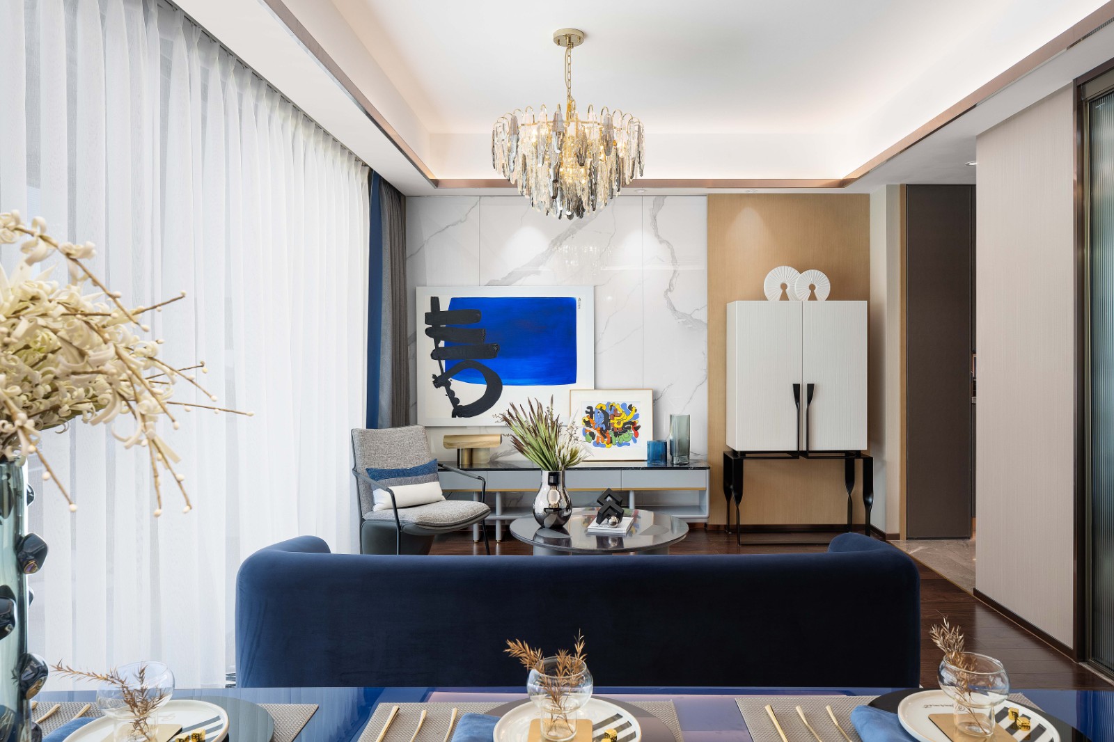 包豪斯風格室內設計家裝案例-客廳沙發茶幾