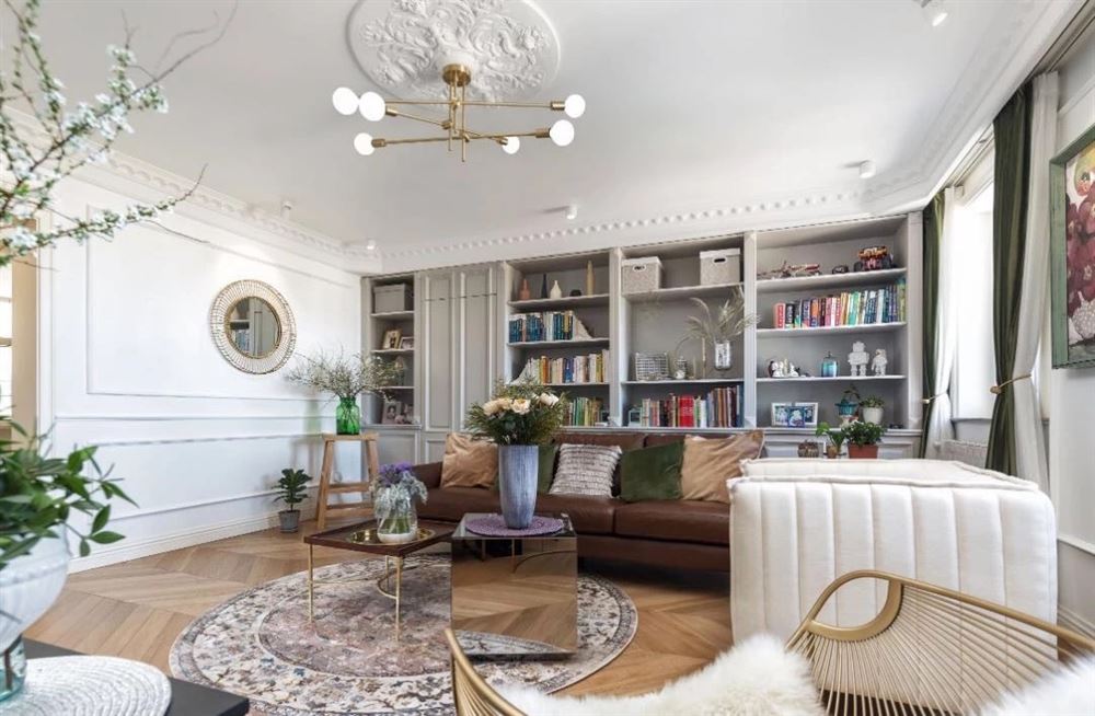 江門(mén)市長(zhǎng)福街住宅樓歐式風(fēng)格三居室裝修案例