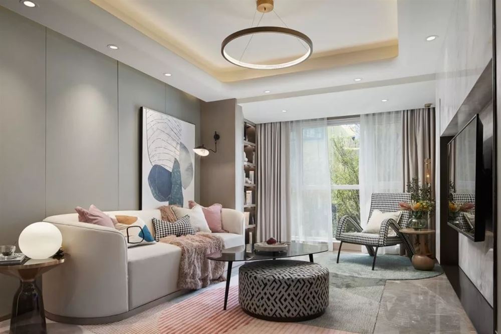 廣州市文明路小區輕奢風格三居室裝修案例