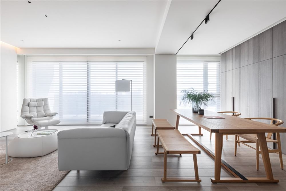 佛山市峰睿公館現(xiàn)代簡約風格四居室裝修案例