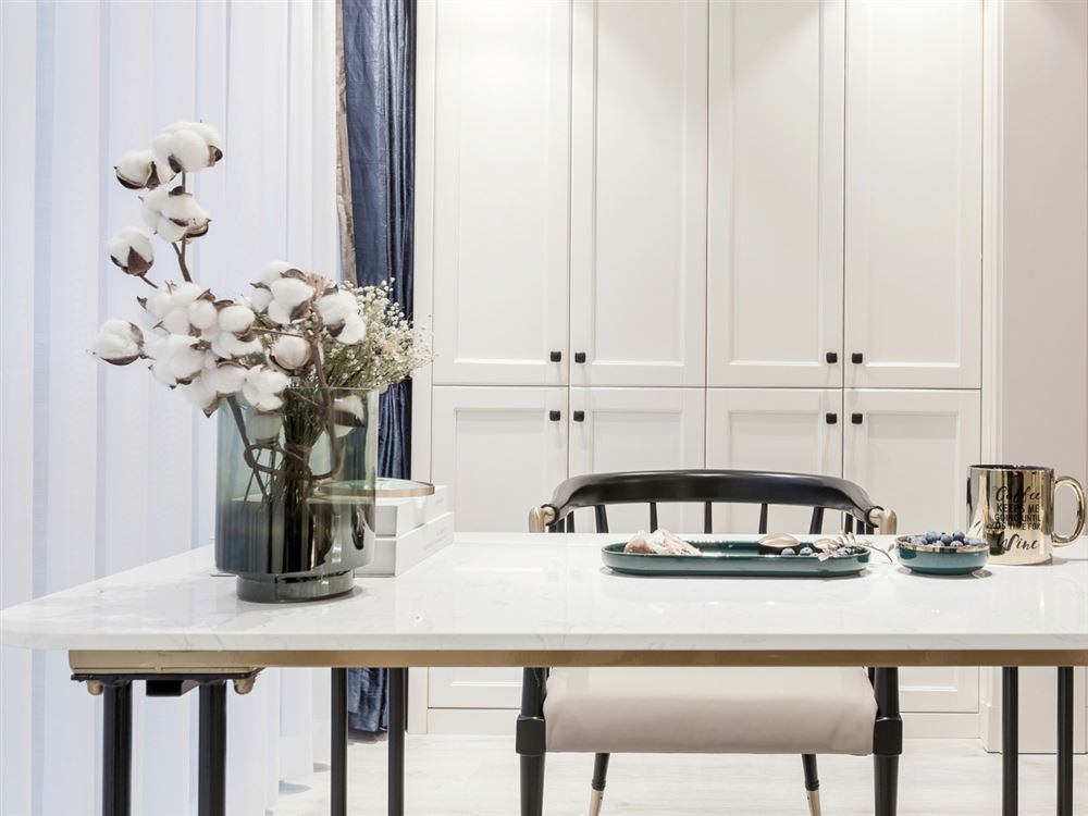 江門市星海灣華庭輕奢風格三居室裝修案例