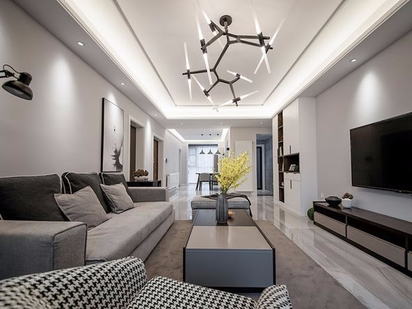 廣州市陽光城麗景灣現(xiàn)代簡約風格三居室裝修案例