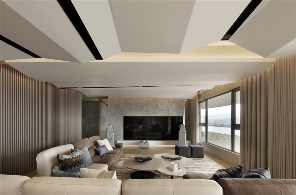 廣州市新世界花園現(xiàn)代簡約風(fēng)格四居室裝修案例